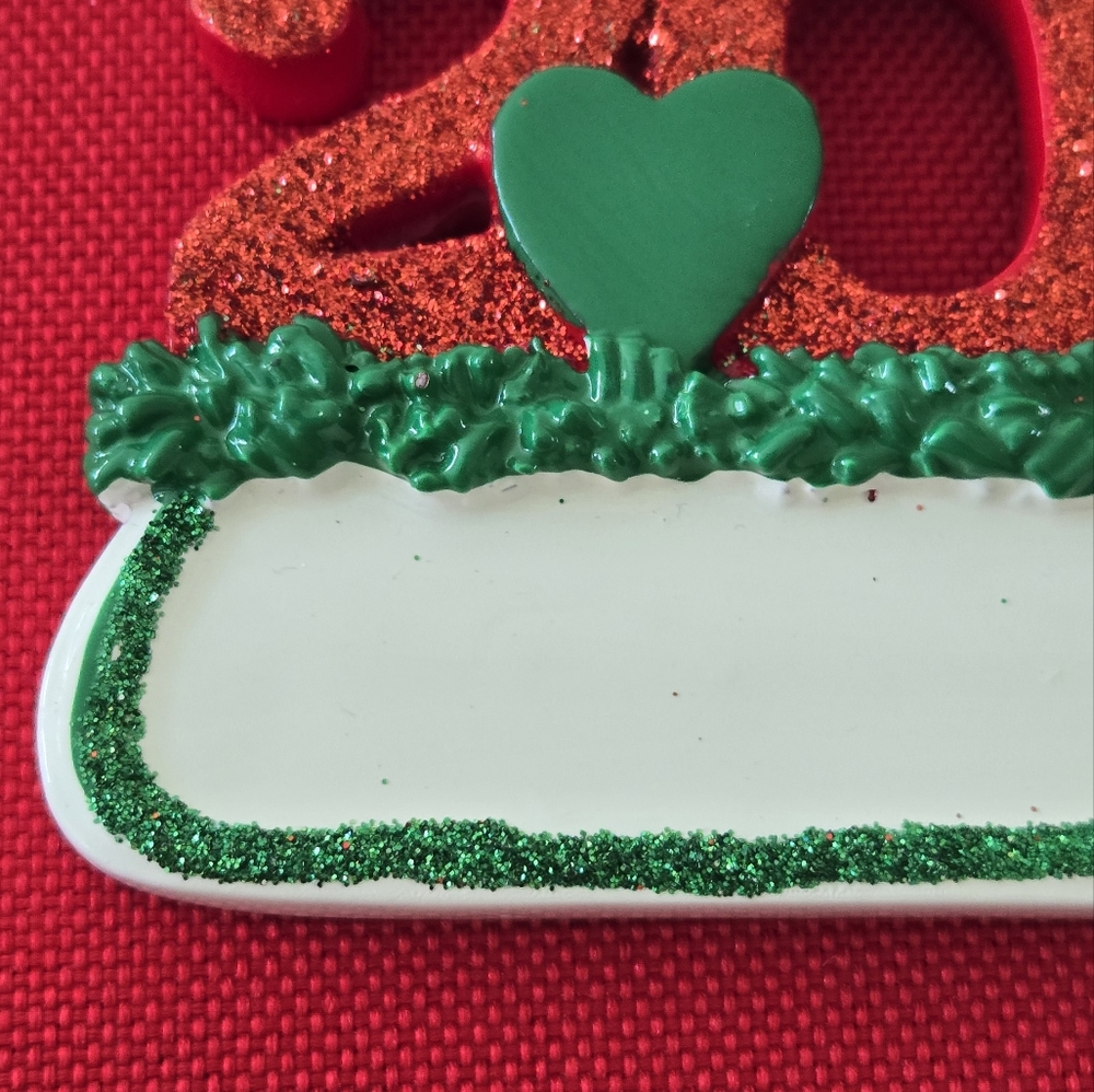 2022 Christmas Ornament • Family Of 3 🎄 - Picture 4 of 7